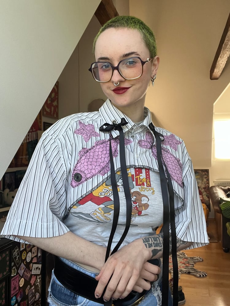 Image of FISH SHRUG #1.1