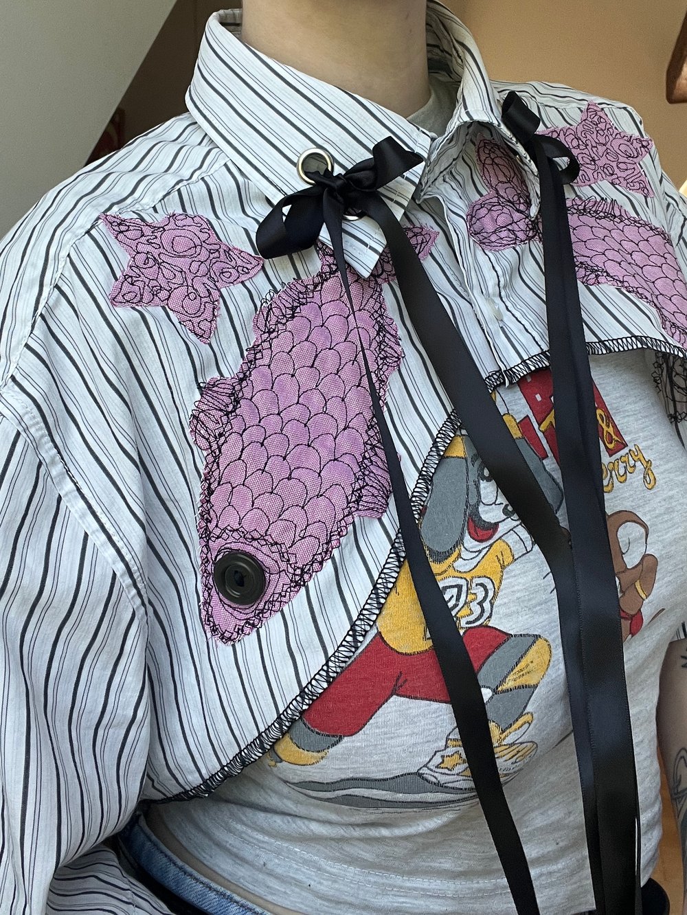 Image of FISH SHRUG #1.1