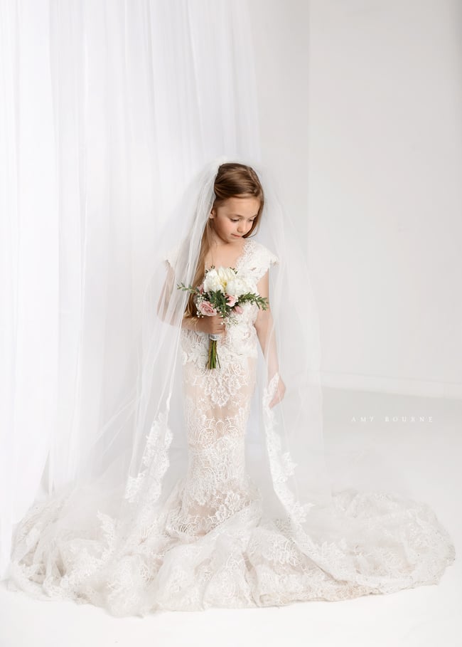 Wedding Dress Mini Session Event