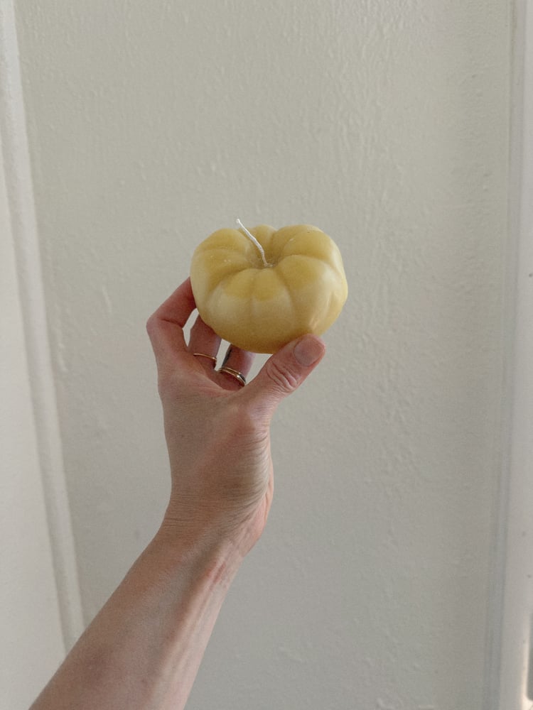 Image of Garden Variety Tomato Candle 
