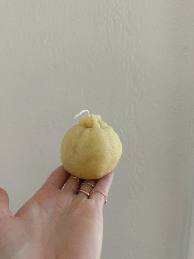 Image of Garden Variety Sumo Orange Candle 
