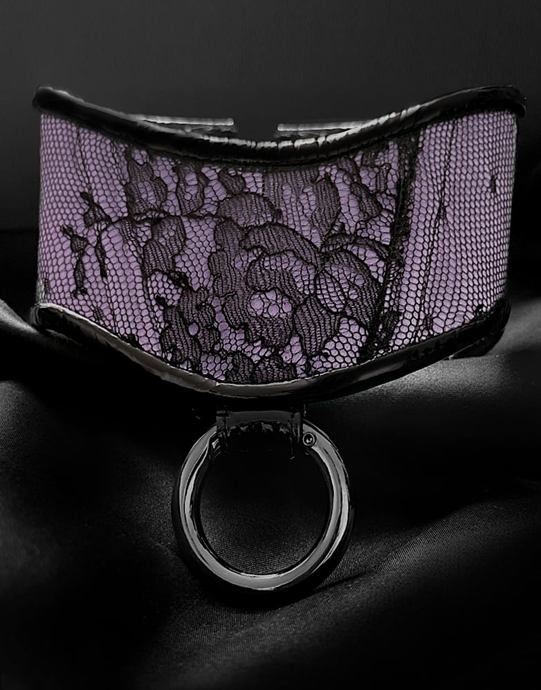 Image of LILITH LACE COLLAR -MAUVE/BLACK