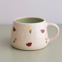 Image 4 of tulip bear mug 
