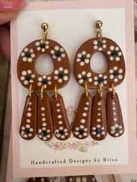 Flores De Barro Chandelier Earrings