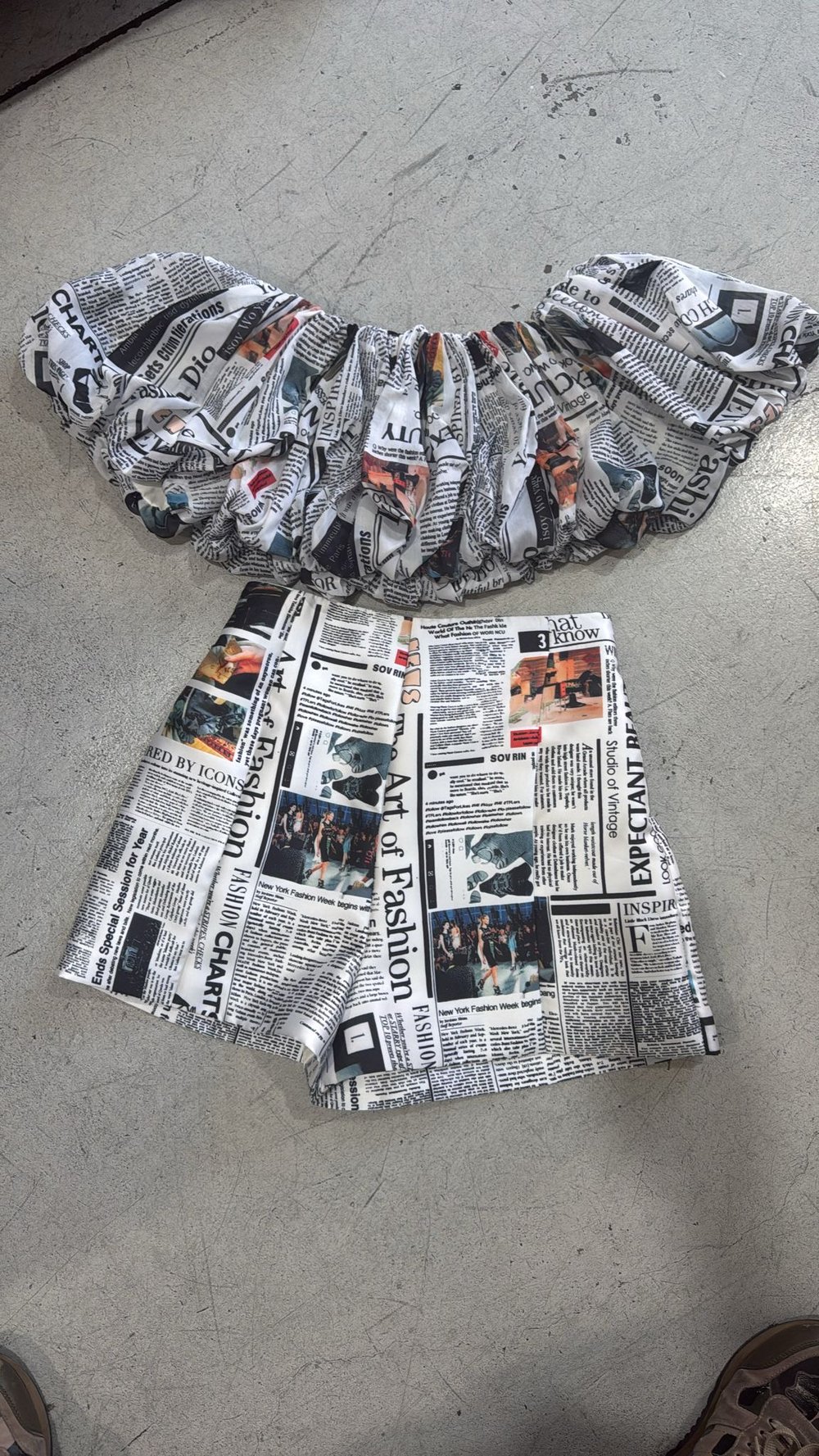Image of READ ALL ABOUT IT SET