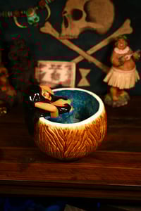 Image 2 of Grail #2 Wendy Cevola Hot Tub Hula Girl
