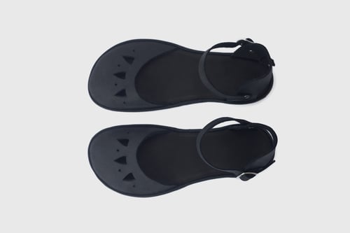 Image of Kali flats in Black