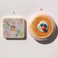 Image 2 of Compact Mirrors