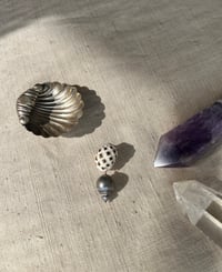 Image 3 of Noia Earring
