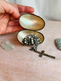 Image 6 of Vintage Mother of Pearl Jewellery Box