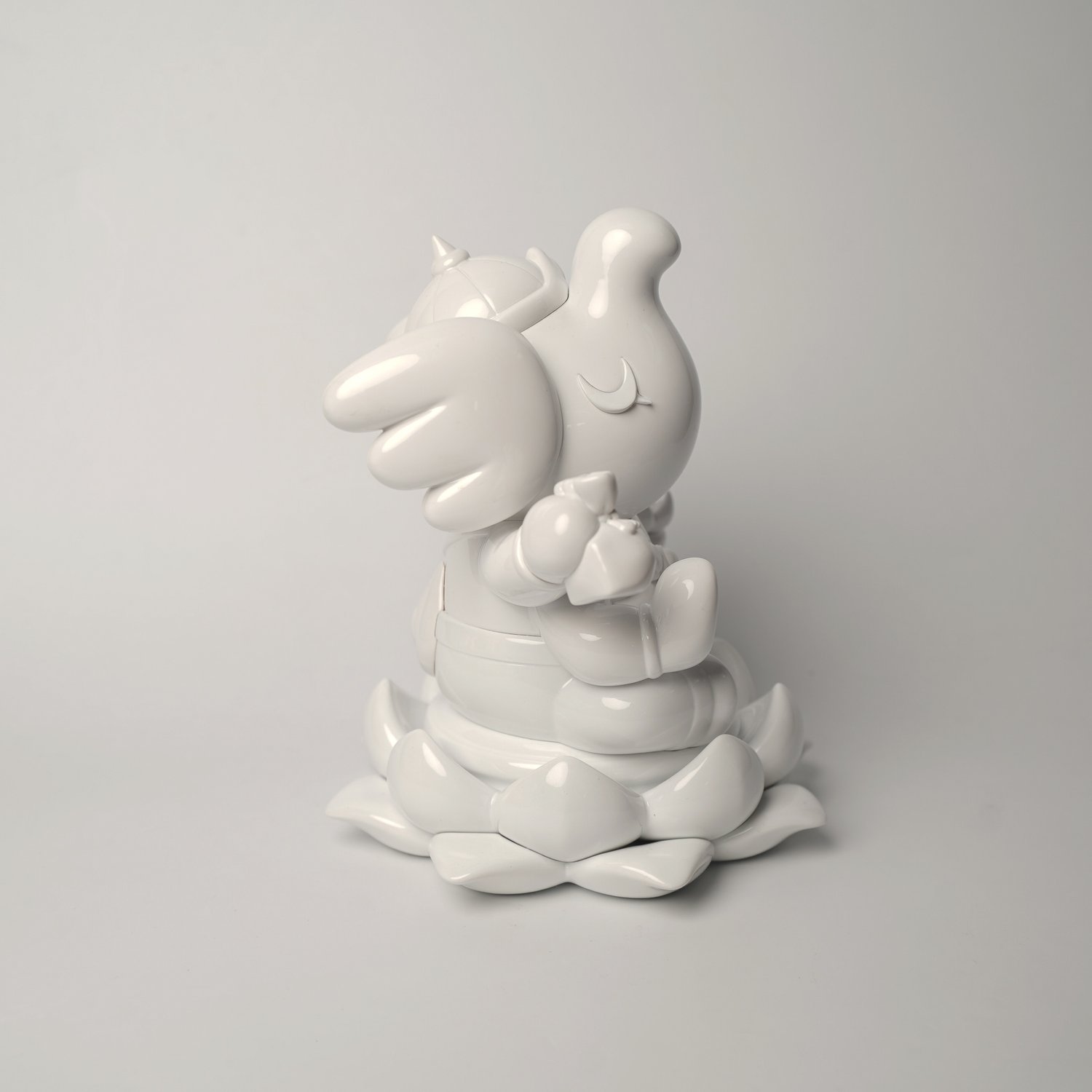 Image of ELFIE GANESHVARA (WHITE EDITION)