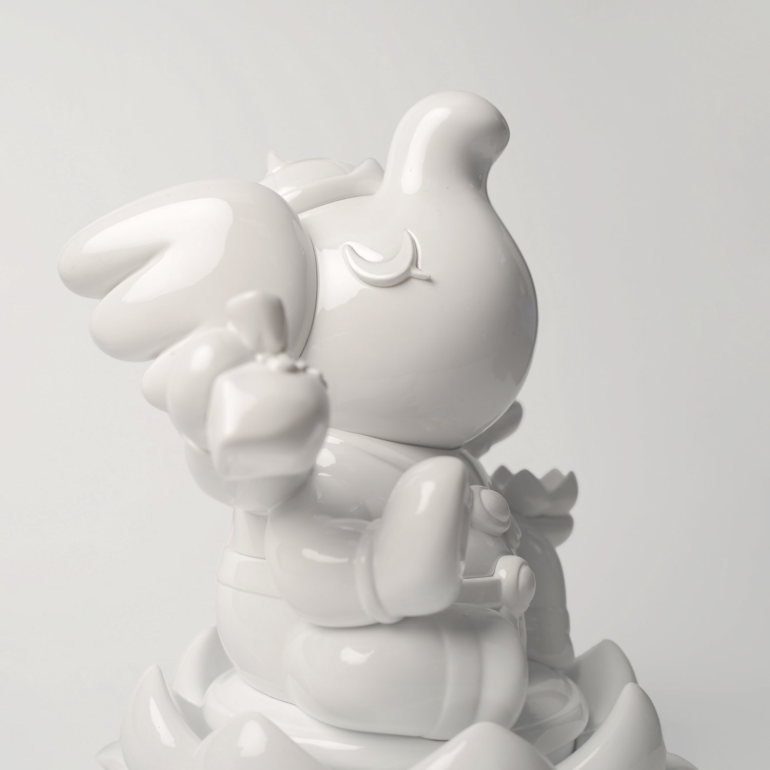 Image of ELFIE GANESHVARA (WHITE EDITION)