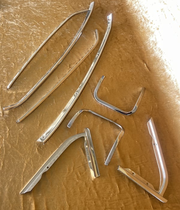 Image of HOLDEN VB CHROME TRIMS