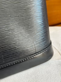 Image 15 of Louis Vuitton Black Epi Leather Alma PM