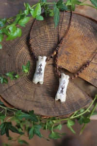 Image 5 of Collana Amuleto - con Falange di Cervo-