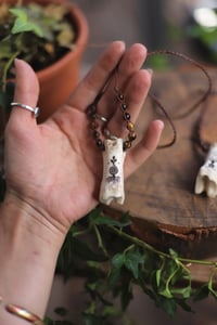 Image 3 of Collana Amuleto - con Falange di Cervo-