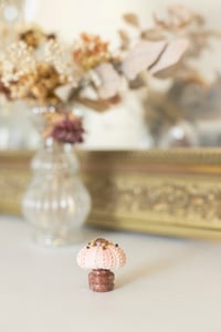 Image 3 of Oursin Rose et Or