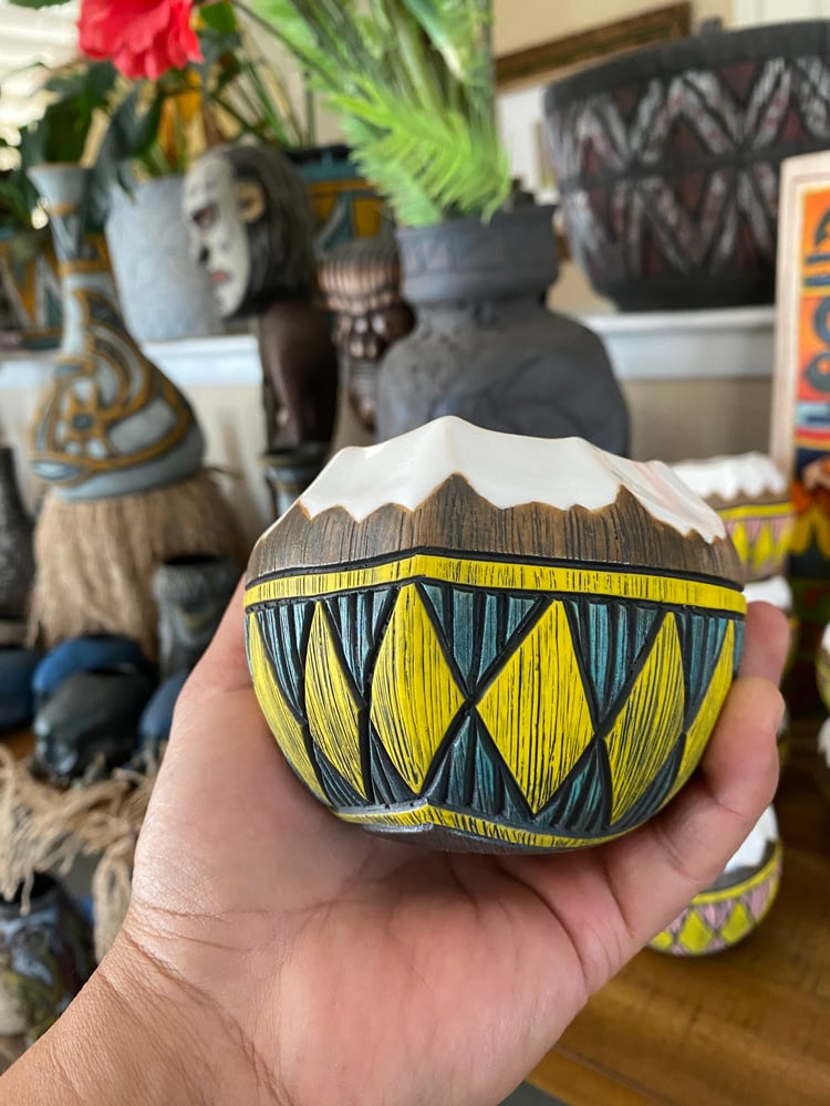 Image of 12oz Turquoise/Yellow Fijian Tapa Inspired Coconut Mug (a) - US Shipping Included