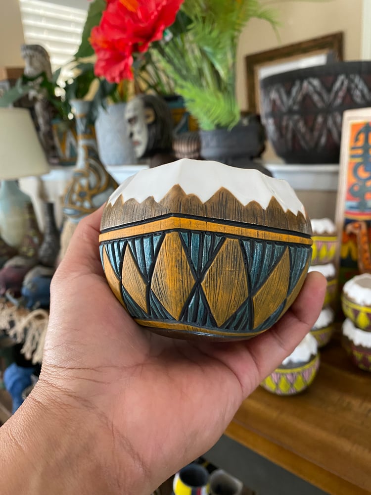 Image of 12oz Fijian Tapa Inspired Coconut Mug (b) - US Shipping Included 
