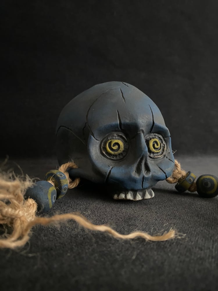 Image of Mini Trophy Skull (f) - US Shipping Included 