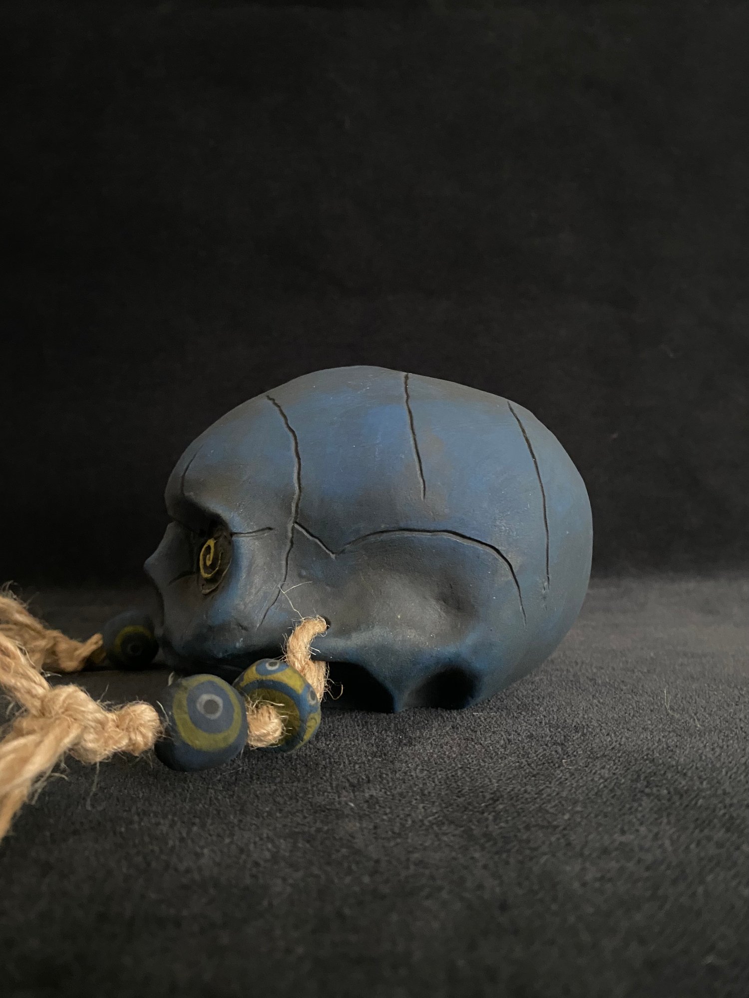 Image of Mini Trophy Skull (f) - US Shipping Included