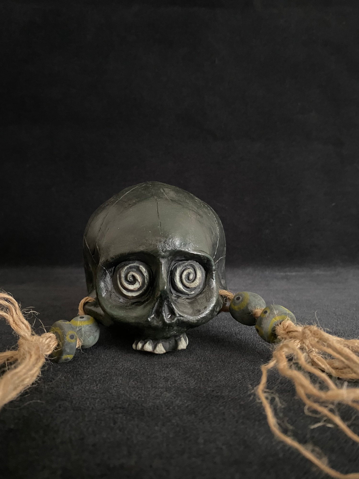 Image of Mini Trophy Skull (g) - US Shipping Included 