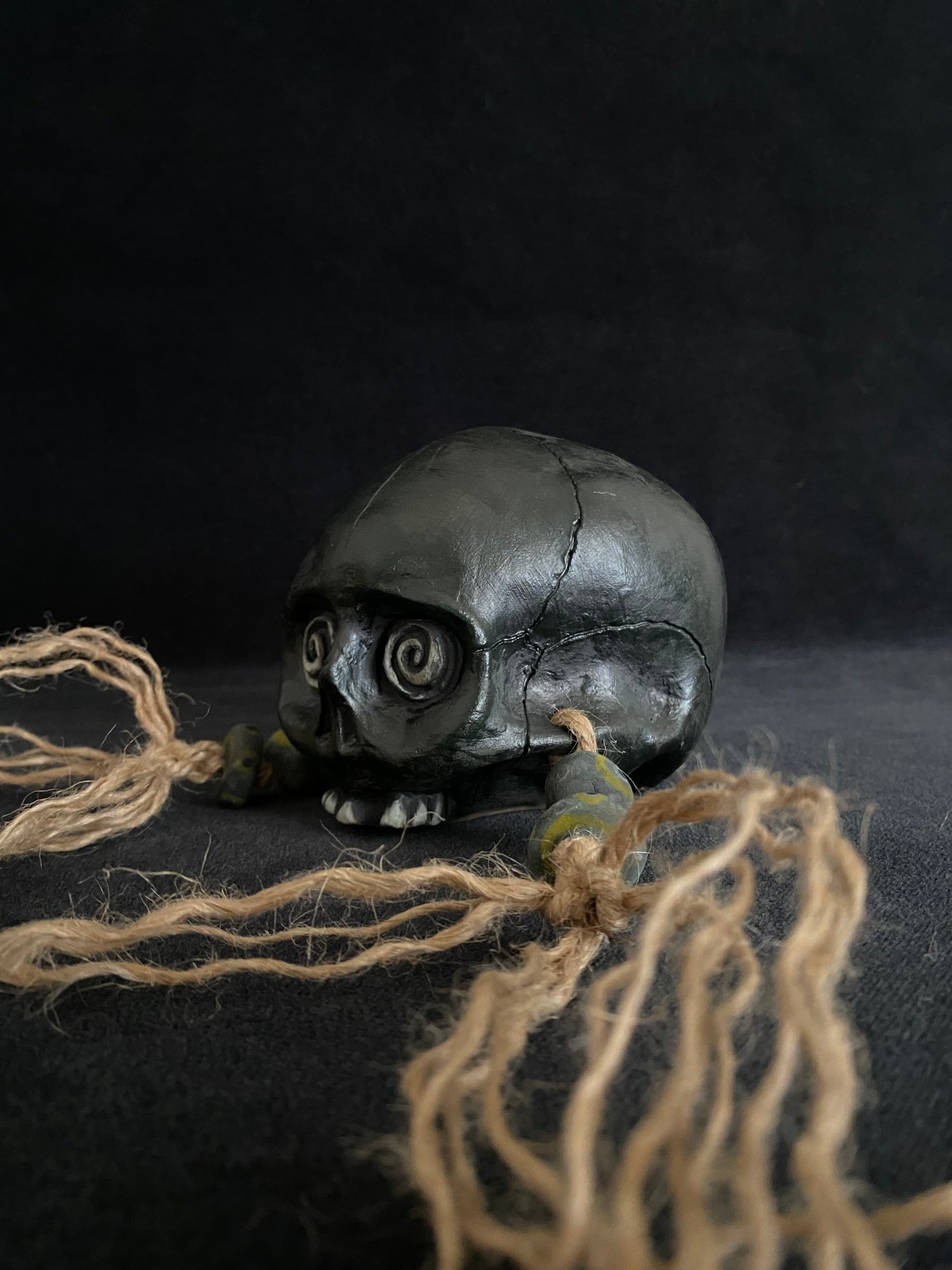 Image of Mini Trophy Skull (g) - US Shipping Included