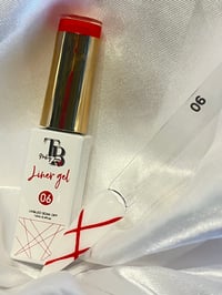 Gel Liner 06