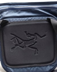Image 4 of Arc'teryx Arro 8 Crossbody Bag - Navy