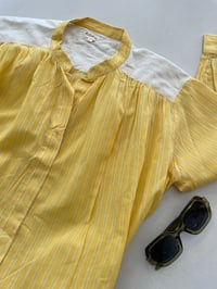 Image 2 of Blouse  TELMA jaune fines rayures 
