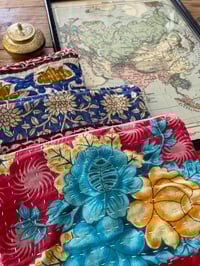 Image 4 of Petite trousse en Kantha
