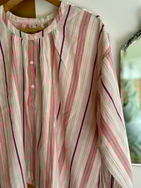 Image 2 of Blouse Margaret rauyres rose
