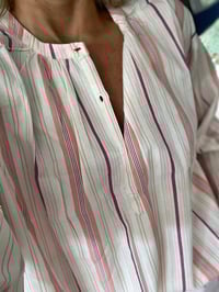 Image 3 of Blouse Margaret rauyres rose