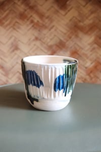 Image 3 of bowl 05