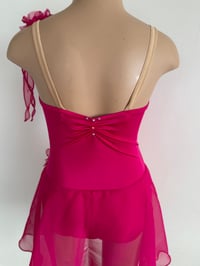 Image 2 of Cerise Barefoot / Lyrical size 7 - 8 years 