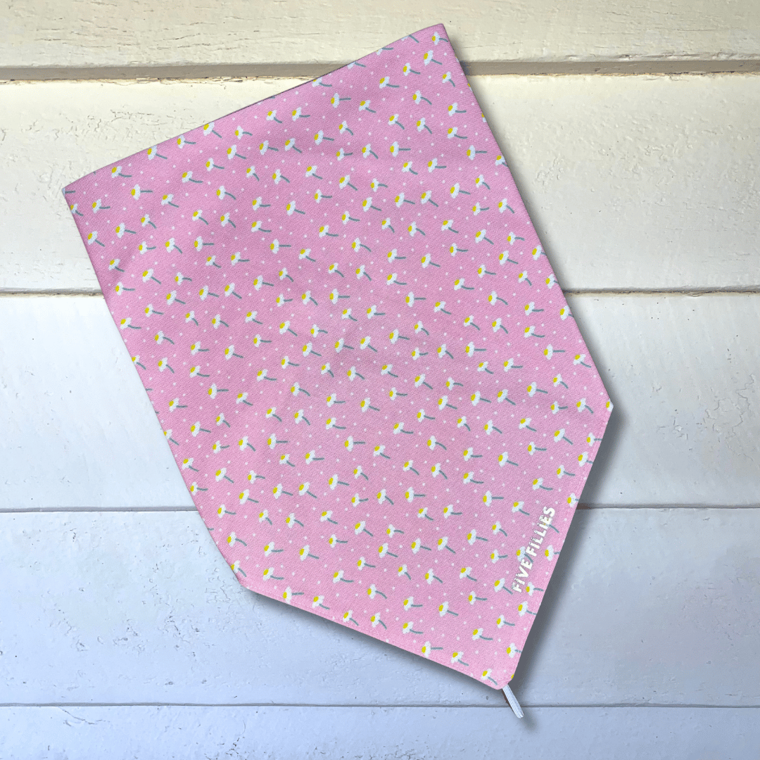Image of Pink Daisy Scarf