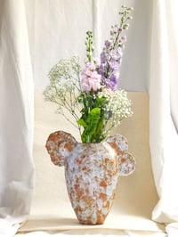 Image 3 of Vase Exquis