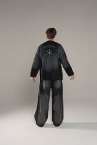 Image 18 of Sunfaded swords long sleeve - black