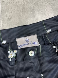 Image 4 of Pleated wide trousers (𝑙𝑖𝑚𝑖𝑡𝑒𝑑 𝑖𝑡𝑒𝑚)
