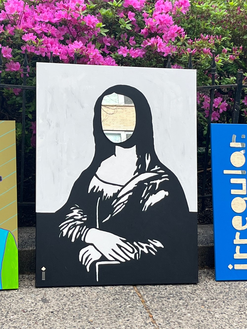 Mona