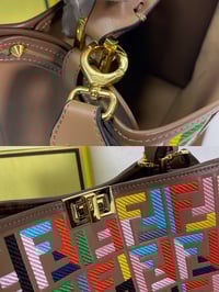 Image 16 of Purse 7