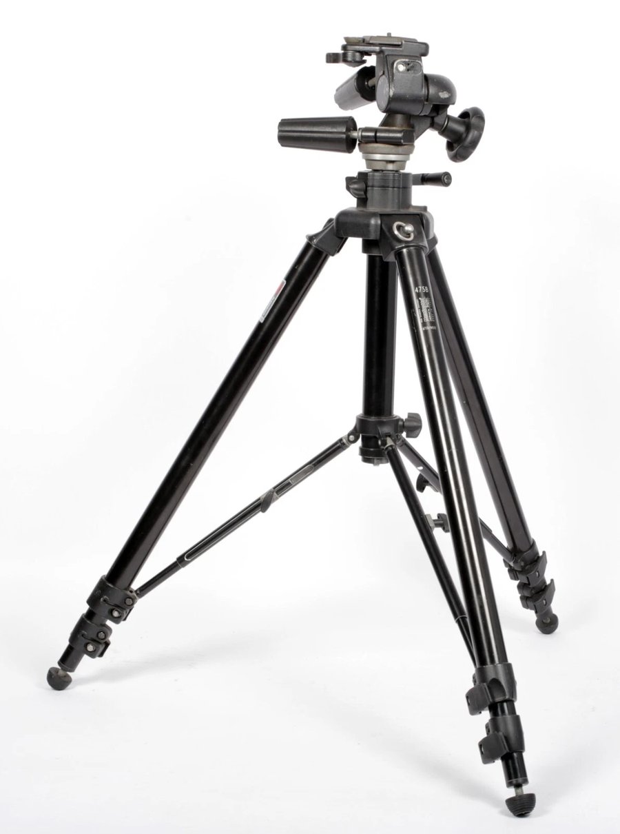 Image of Manfrotto 475B geared column tripod with 160 QR heavy duty 3 way head #0568