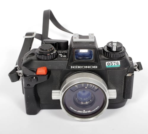 Image of Nikon Nikonos IV-A underwater 35mm SLR film camera with 35mm + 80mm lenses #0576