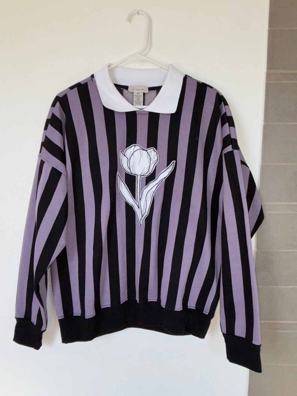 Image of Beetlejuice Pullover Size S/C