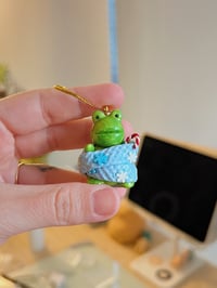 Image 1 of cozy sapeaux christmas ornament