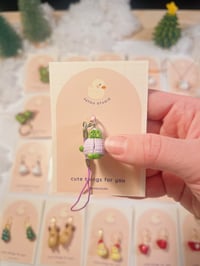 Image 5 of christmas miniature phone charm | peanuts, frog, penguin, snowman, tree