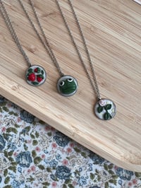Image 5 of flower stainless steel necklace