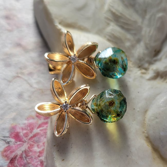 Pinwheel Flower and Aqua Water Drop Earrings