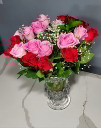 Image 4 of Low Fresh 20  Roses Flower centerpieces 