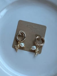 Image 3 of 18k Gold Seashell Huggies